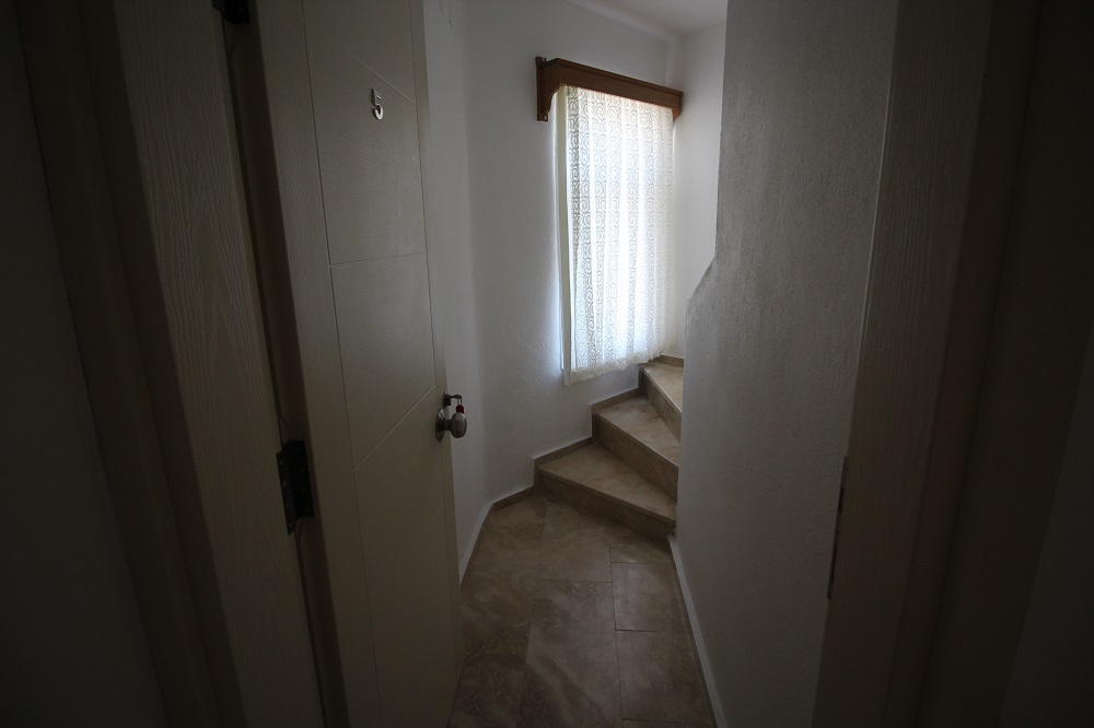 SAROS KÖRFEZİ MECİDİYE SAHİLİNDE KİRALIK 2+1 KLİMALI LÜX DAİRE