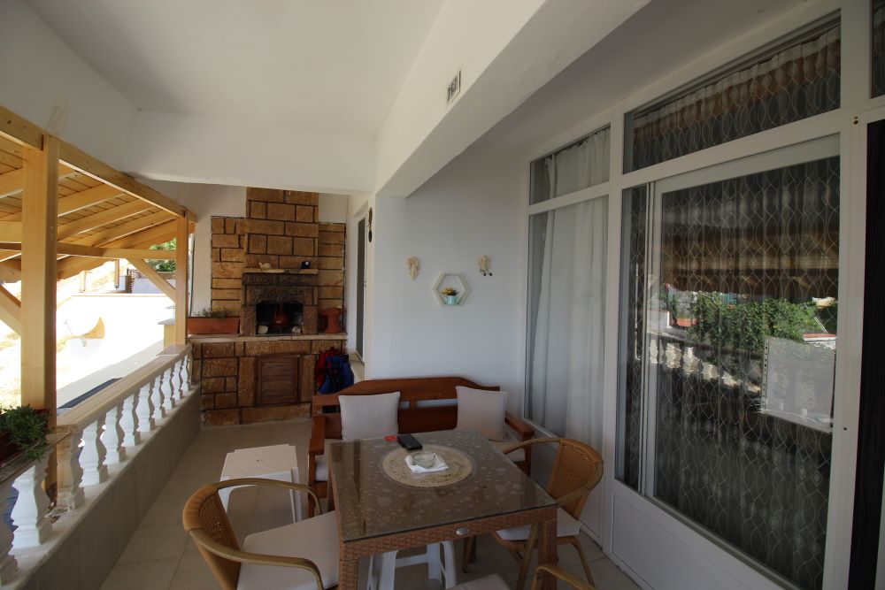 SAROS KÖRFEZİ ERİKLİDE 3+1 EŞYALI DAİRE