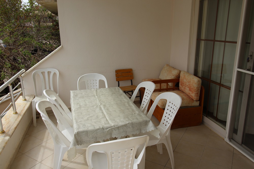 SEZONLUK DENİZE 60 METRE 2+1 DAİRE