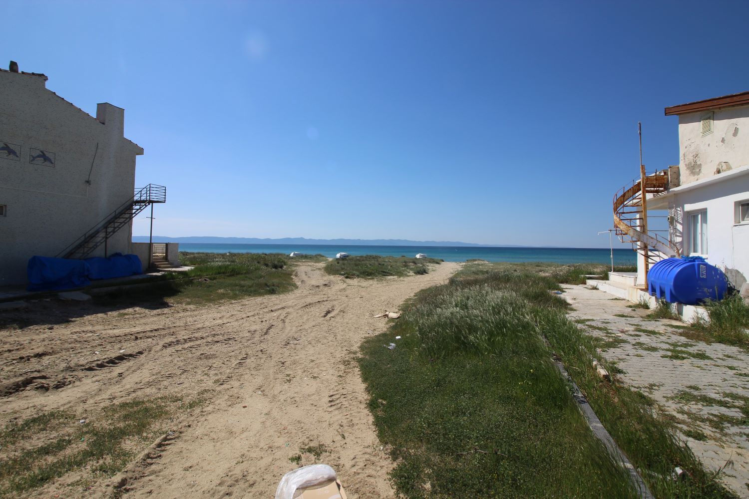 SAROS KÖRFEZİ ERİKLİDE SEZONLUK (105 GÜN) KİRALIK DUBLEX