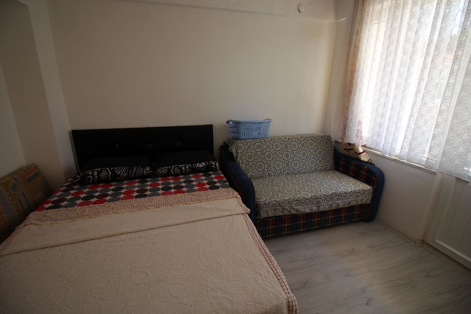 SAROS KÖRFEZİ ERİKLİDE SEZONLUK (105 GÜN) KİRALIK DUBLEX