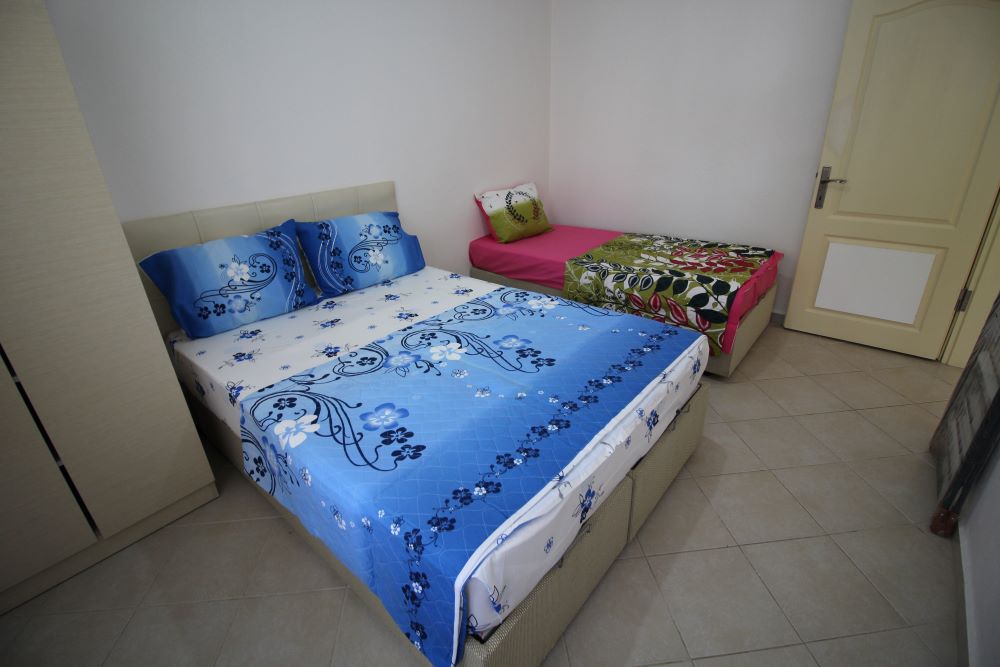 SEZONLUK DENİZE 60 METRE 2+1 DAİRE