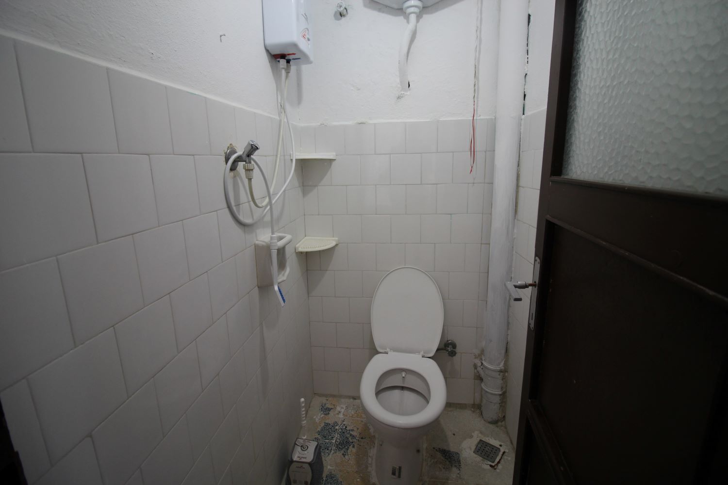SAROS KÖRFEZİ ERİKLİDE SEZONLUK DENİZE SIFIR DAİRE