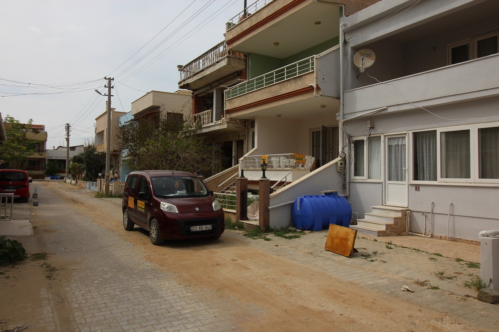 SEZONLUK DENİZE 60 METRE 2+1 DAİRE