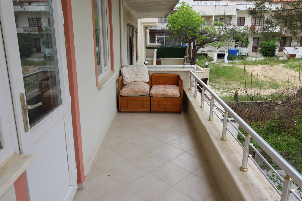 SEZONLUK DENİZE 60 METRE 2+1 DAİRE