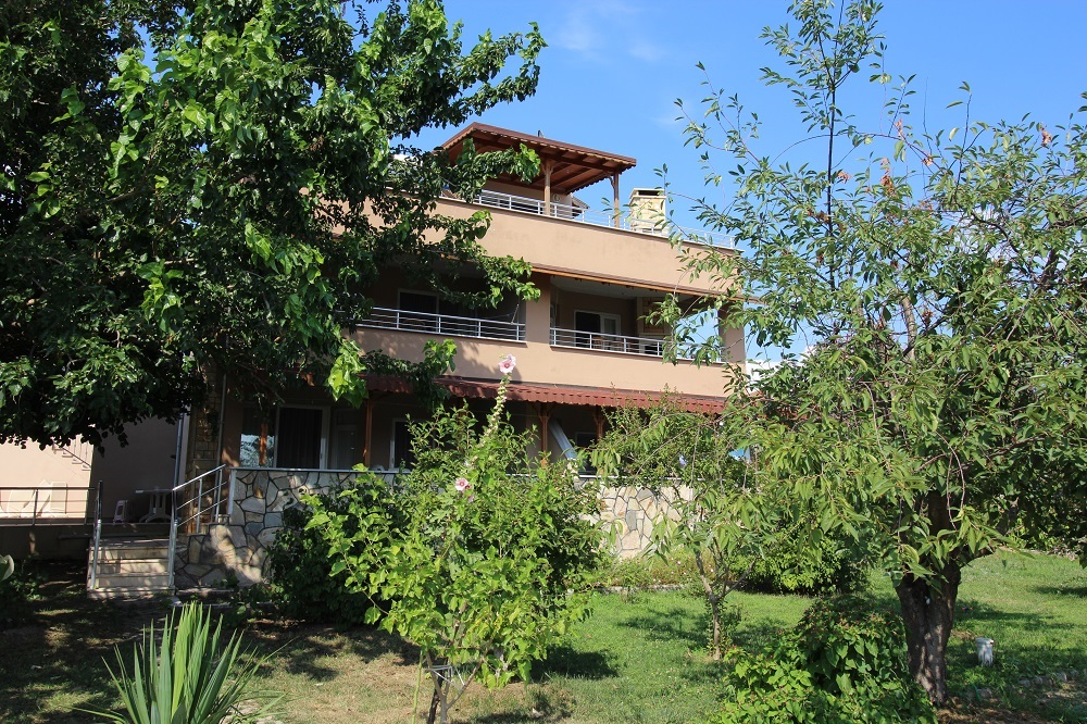 SAROS KÖRFEZİ MECİDİYE SAHİLİNDE KİRALIK 2+1 KLİMALI LÜX DAİRE