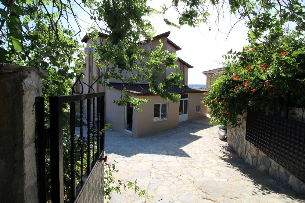 SAROS KÖRFEZİ MECİDİYE SAHİLİNDE KLİMALI STÜDYO DAİRE