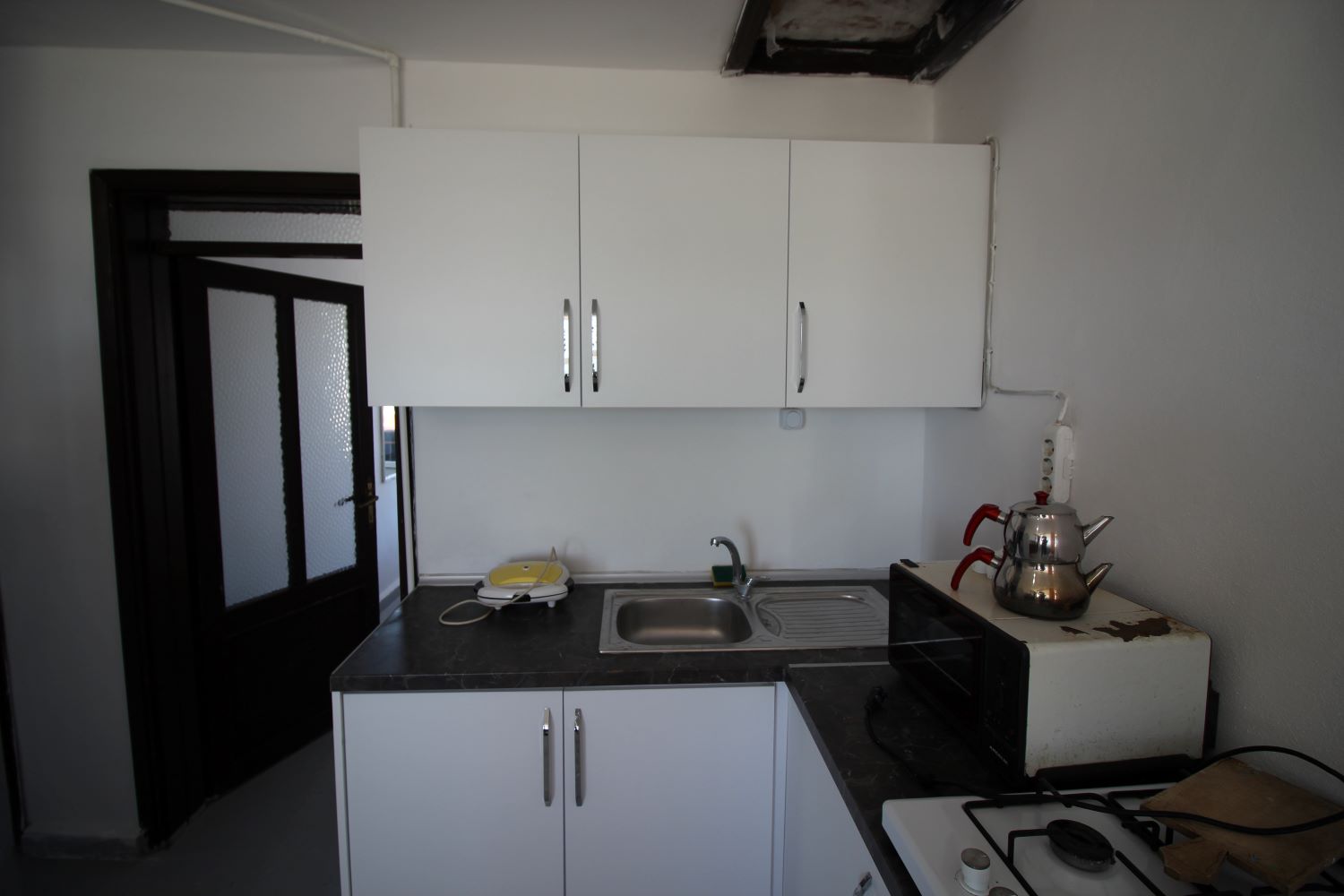 SAROS KÖRFEZİ ERİKLİDE SEZONLUK DENİZE SIFIR DAİRE