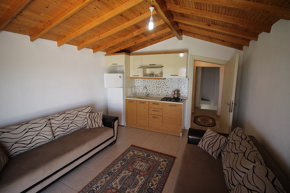 SAROS KÖRFEZİ MECİDİYE SAHİLİNDE KİRALIK 2+1 KLİMALI LÜX DAİRE