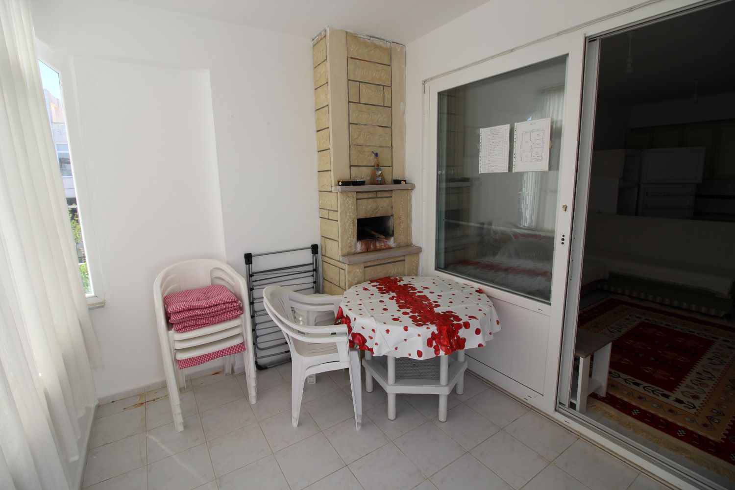 SAROS KÖRFEZİ ERİKLİDE 2+1 KİRALIK DAİRE